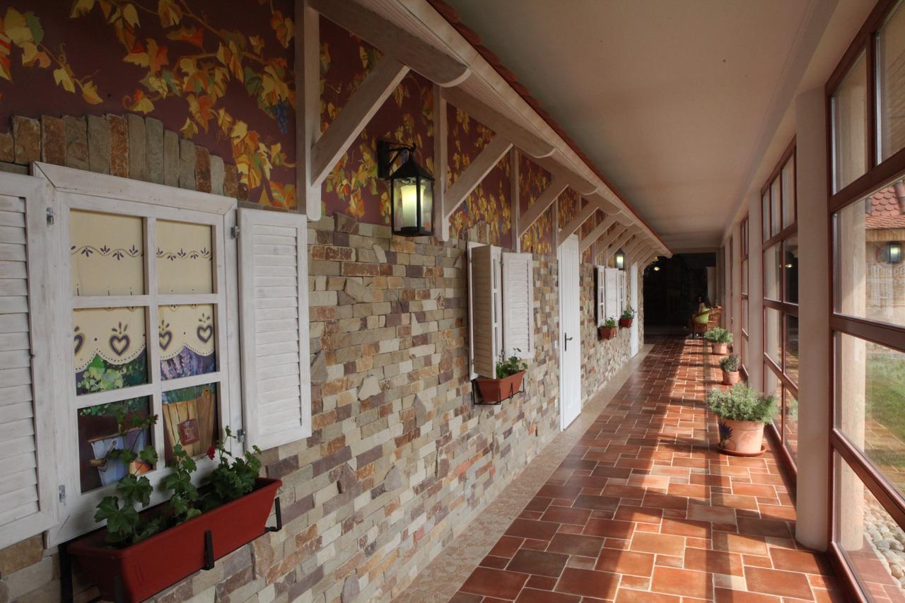 Publo Spa Hotel Vyshkove 외부 사진