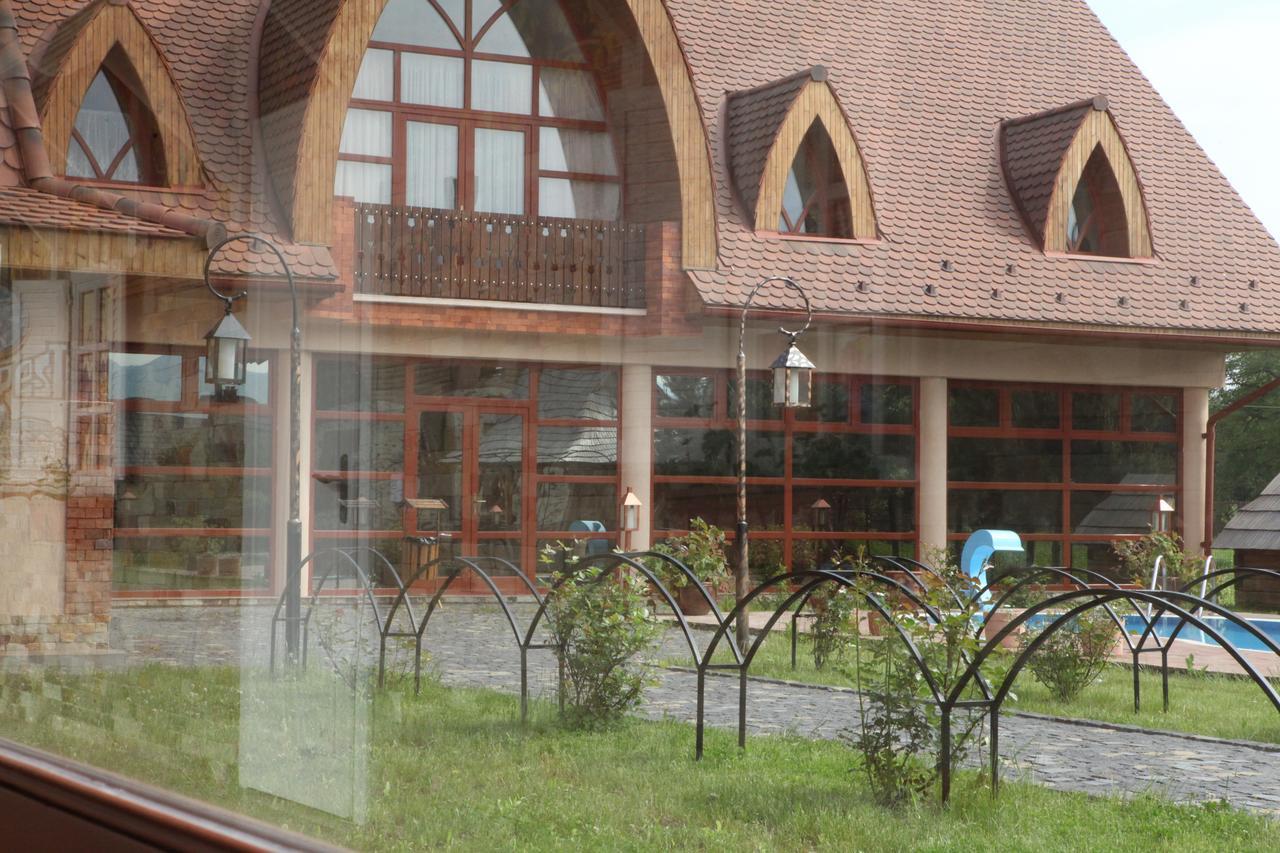 Publo Spa Hotel Vyshkove 외부 사진